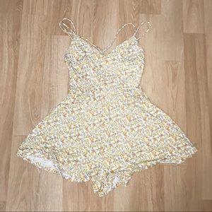 Forever 21 Floral Strappy-Back Romper